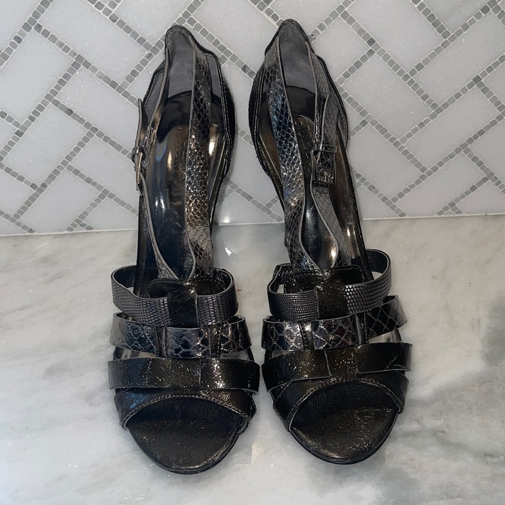 Guess ByMarciano,7,opentoe gray/Charcoal Stilettos